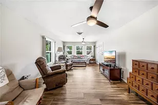 521 Monterey St, North Fort Myers, FL 33903 - Photo 5