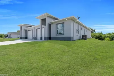 4648/4650 Leonard Blvd S, Lehigh Acres, FL 33973 - Photo 47