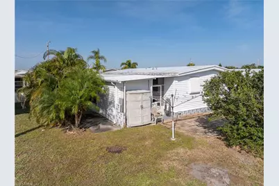 3165 Mercury Ln, North Fort Myers, FL 33903 - Photo 33