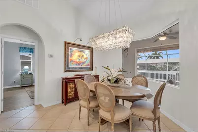 127 SW 53rd Ter, Cape Coral, FL 33914 - Photo 9