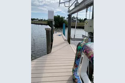 3783 Cherry Ln, Saint James City, FL 33956 - Photo 3