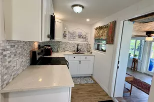 11242 Matlacha Ave, Matlacha, FL 33993 - Photo 7