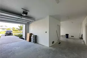 4717 Spring Creek Dr, Bonita Springs, FL 34134 - Photo 11