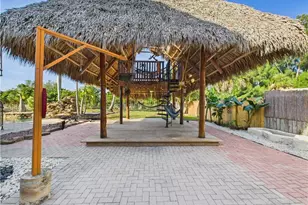 16700 Wisteria Dr, Fort Myers, FL 33908 - Photo 5