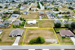 110 NE 11th Ln, Cape Coral, FL 33909 - Photo 1