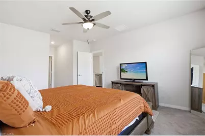 1917 SW 4th St, Cape Coral, FL 33991 - Photo 19