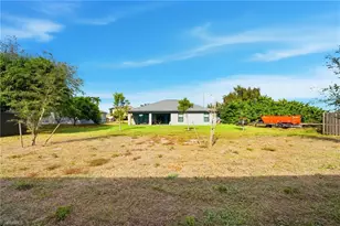 1917 SW 4th St, Cape Coral, FL 33991 - Photo 33