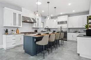 4837 Tarpon Ave, Bonita Springs, FL 34134 - Photo 9