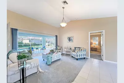 7631 Woodland Bend Cir, Fort Myers, FL 33912 - Photo 3