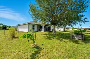 1809 NW 10th Terrace, Cape Coral, FL 33993 - Photo 35