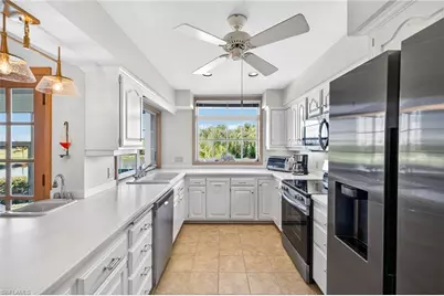 1422 Sanderling Cir, Sanibel, FL 33957 - Photo 13