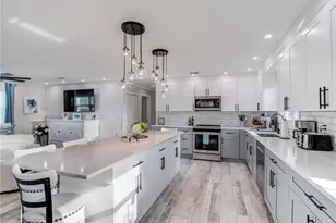 911 North St, Fort Myers Beach, FL 33931 - Photo 5