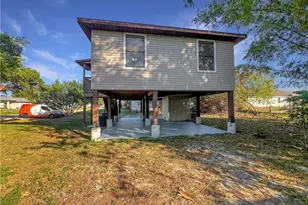 8350 Wren Rd, Fort Myers, FL 33967 - Photo 27