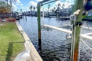 11331 Azalea Ln, Fort Myers Beach, FL 33931 - Photo 35