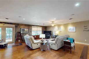 1487 Bass Ln, Fort Myers, FL 33919 - Photo 17