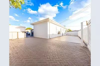 9365 SW 44th St, Miami, FL 33165 - Photo 23