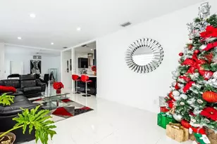 9365 SW 44th St, Miami, FL 33165 - Photo 7