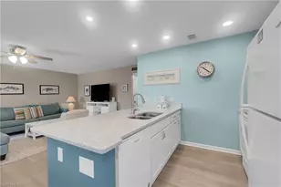 827 E Gulf Dr, Sanibel, FL 33957 - Photo 13