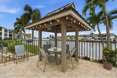 4218 SE 20th Pl #D7, Cape Coral, FL 33904 - Photo 35