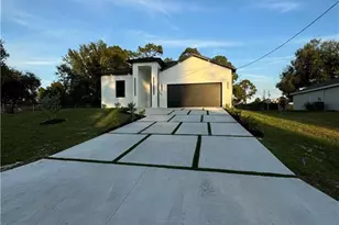 5008 N Obispo Cir, Labelle, FL 33935 - Photo 3