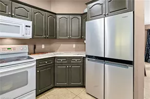 1019 Carroll St E, Lehigh Acres, FL 33974 - Photo 17