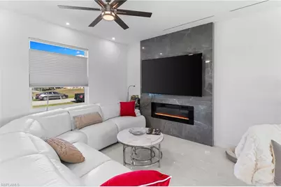 2617 42nd St SW, Lehigh Acres, FL 33976 - Photo 7