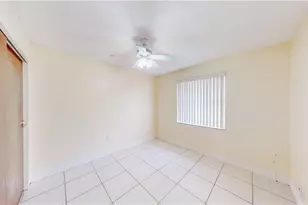 14288 SW 177th St, Miami, FL 33177 - Photo 9