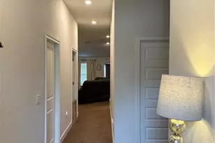 573 Windermere Dr, Lehigh Acres, FL 33972 - Photo 7