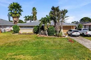 1211 SE 34th St, Cape Coral, FL 33904 - Photo 11