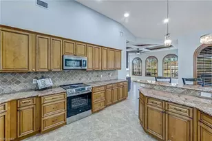 4518 SW 22nd Pl, Cape Coral, FL 33914 - Photo 17