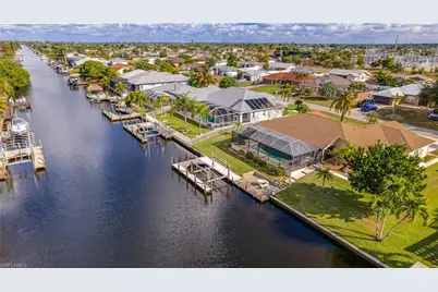 4104 SW 1st Pl, Cape Coral, FL 33914 - Photo 39