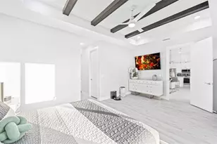 618 NW 7th Pl, Cape Coral, FL 33993 - Photo 5