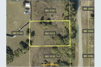428 Parkman Ave, Lehigh Acres, FL 33974 - Photo 3