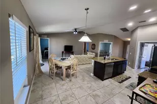 1617 NE 6th Ave, Cape Coral, FL 33909 - Photo 9