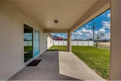 1617 NE 6th Ave, Cape Coral, FL 33909 - Photo 23