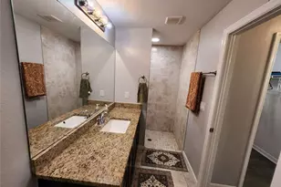 1617 NE 6th Ave, Cape Coral, FL 33909 - Photo 17