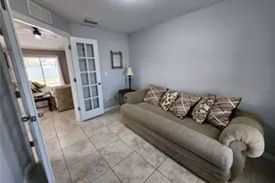 1617 NE 6th Ave, Cape Coral, FL 33909 - Photo 13