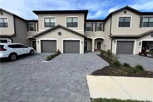 14160 Pine Lodge Ln, Fort Myers, FL 33913 - Photo 1