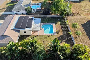 2022 NE 10th Pl, Cape Coral, FL 33909 - Photo 37