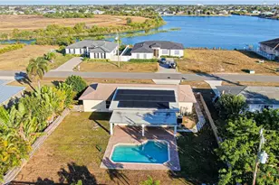 2022 NE 10th Pl, Cape Coral, FL 33909 - Photo 35