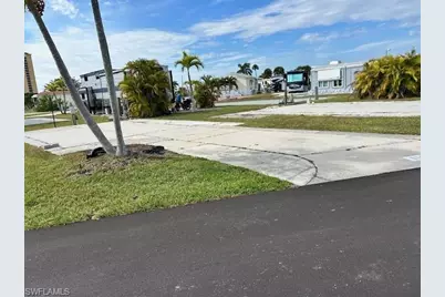 19681 Summerlin Rd. G-118, Fort Myers, FL 33908 - Photo 3
