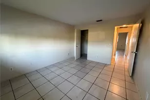 817 Gleason Pkwy, Cape Coral, FL 33914 - Photo 7