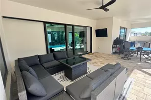 1810 SW 42nd St, Cape Coral, FL 33914 - Photo 31