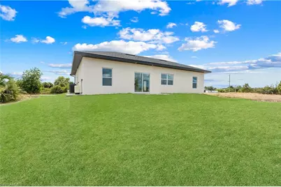 837 Colyer St E, Lehigh Acres, FL 33974 - Photo 17