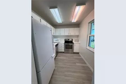 1724 Pine Valley Dr #319, Fort Myers, FL 33907 - Photo 3