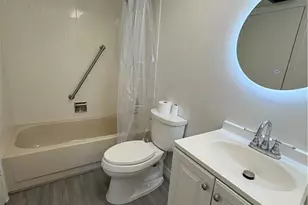 1724 Pine Valley Dr, Fort Myers, FL 33907 - Photo 9