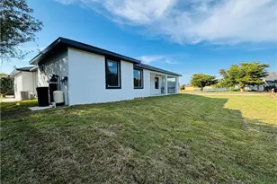 163 Carlisle Ave S, Lehigh Acres, FL 33974 - Photo 35