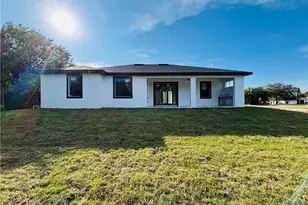 163 Carlisle Ave S, Lehigh Acres, FL 33974 - Photo 37