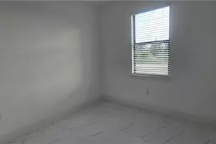 927 Chenault St, Lehigh Acres, FL 33974 - Photo 9