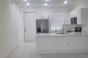 927 Chenault St, Lehigh Acres, FL 33974 - Photo 7